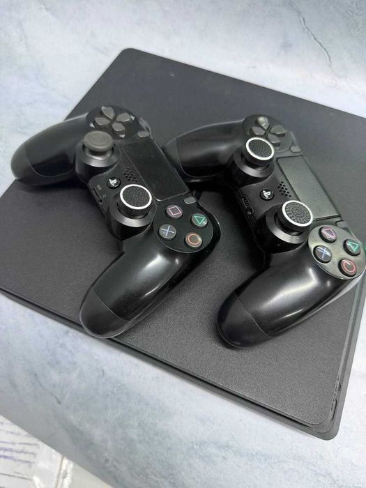 Sony PlayStation 4 Slim