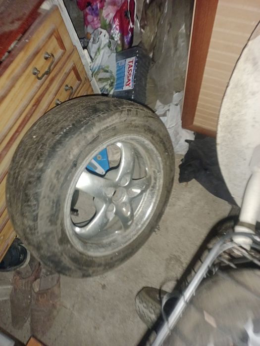 Колесо на запаску