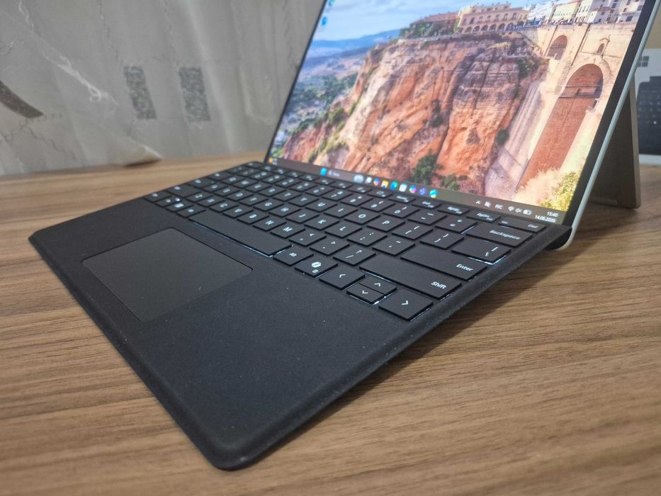 Microsoft Surface Pro 11