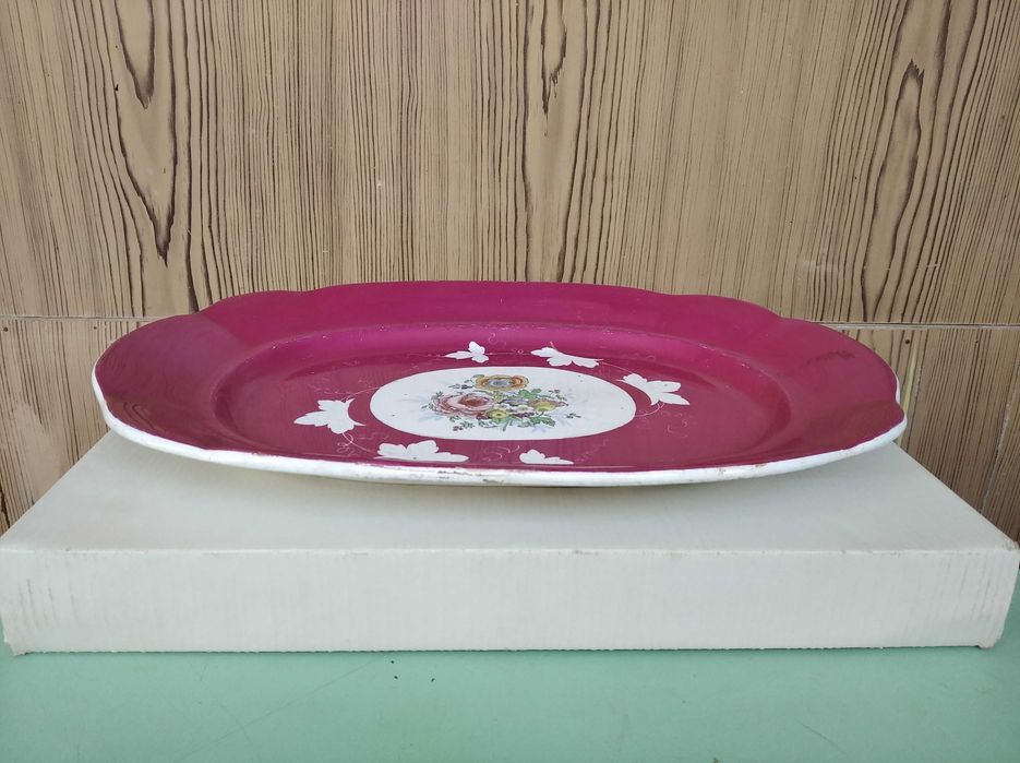 Большое блюдо. Императорский фарфор России. Возраст 135 – 158 лет.