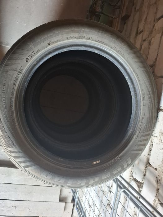 Продам шины 225/55-18