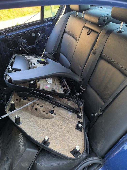 Bmw БМВ салон е90 седан рекаро черно кожено