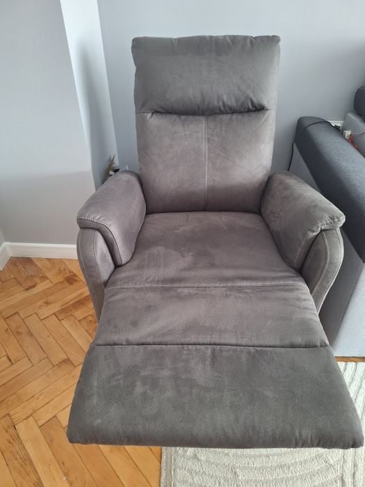 Регулируемо кресло