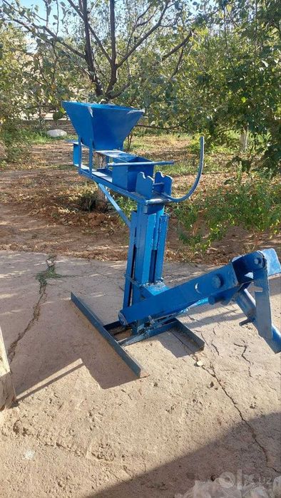 Komir qiladigan briket aparat