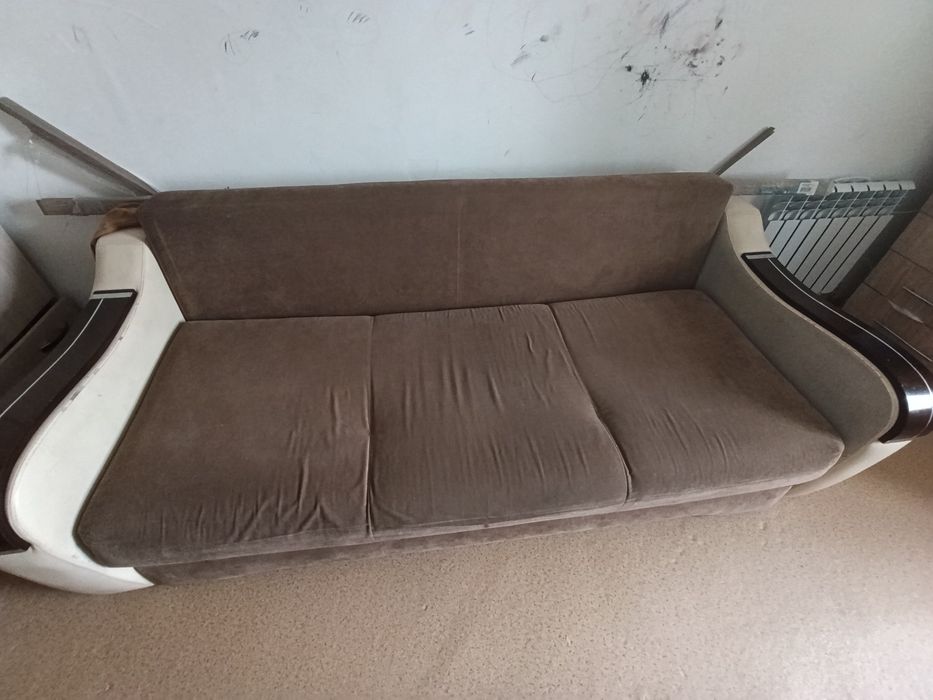Продам диван б/у