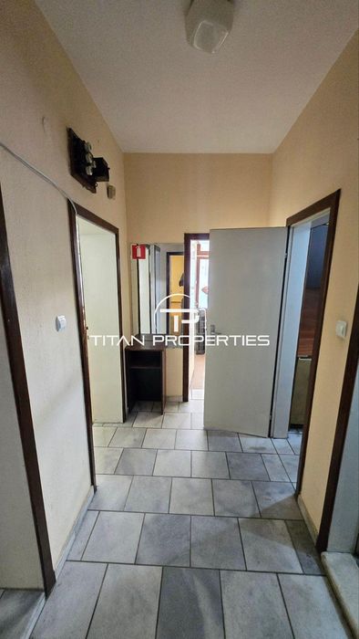 Дава се под наем Офис в Пловдив, Мараша - 74 кв.м за 650 € - Снимка #10