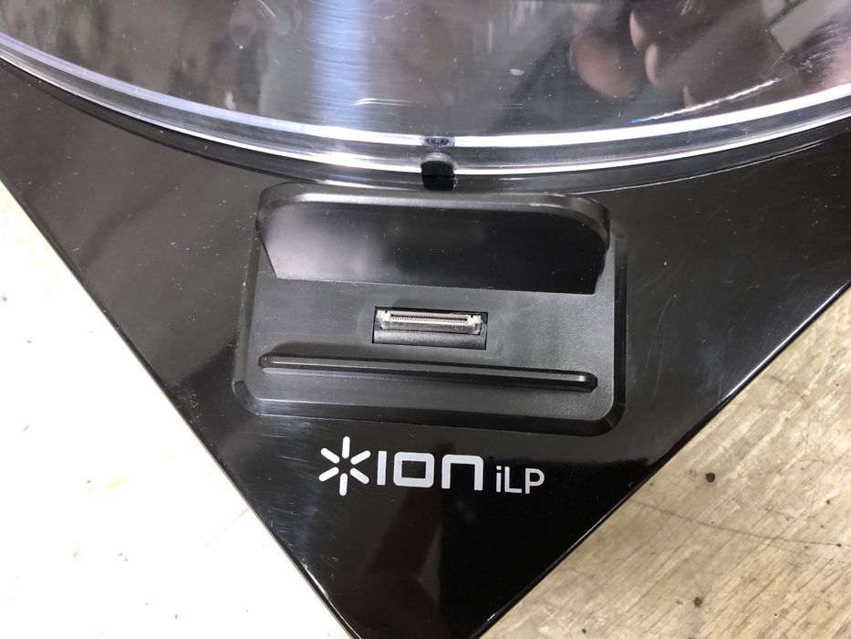 Грамофон  работещ