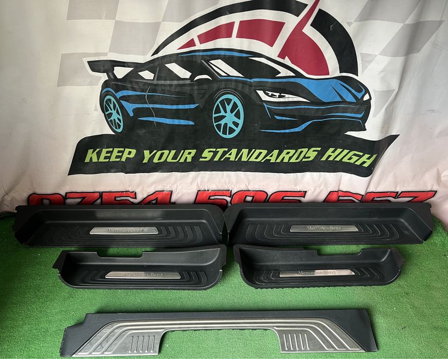 Mercedes Vito V-Class W447 Scara Treapta Stanga-Dreapta Ornament haion