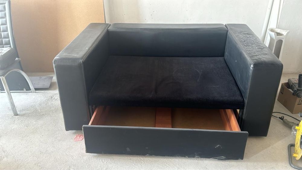 Кресло не большое