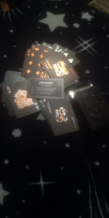 Cărți de joc cu foiță de aur 24k