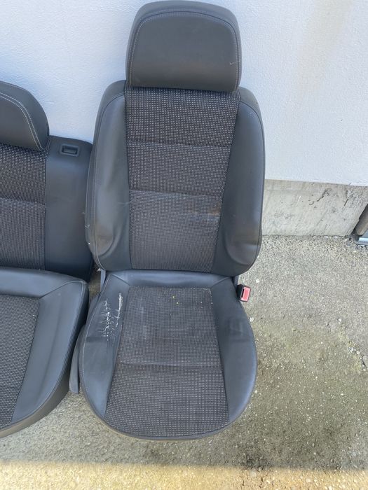 Interior din piele scaune fata bancheta Opel Astra h in 4 usi