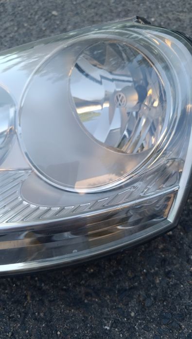 • ОРИГИНАЛНИ рефлекторни фарове за Голф 5 и др. 100% ЗДРАВИ (полирани)
