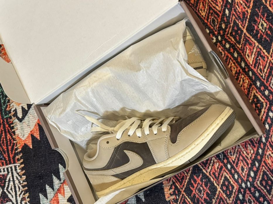 Продам кеды Nike Air Jordan 1 LOW SE
