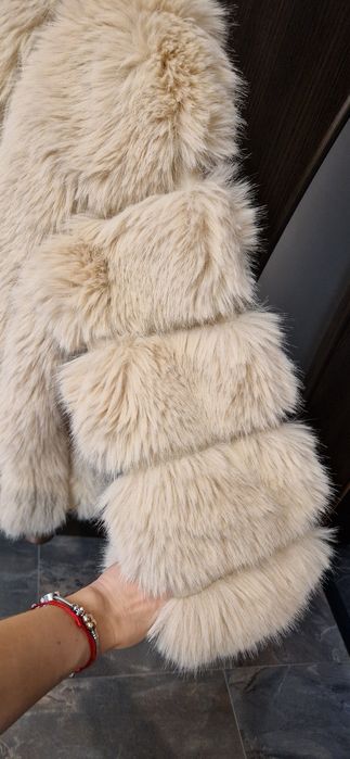 Палто xs/s от еко косъм