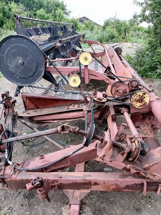 Продам жатку 5 метров