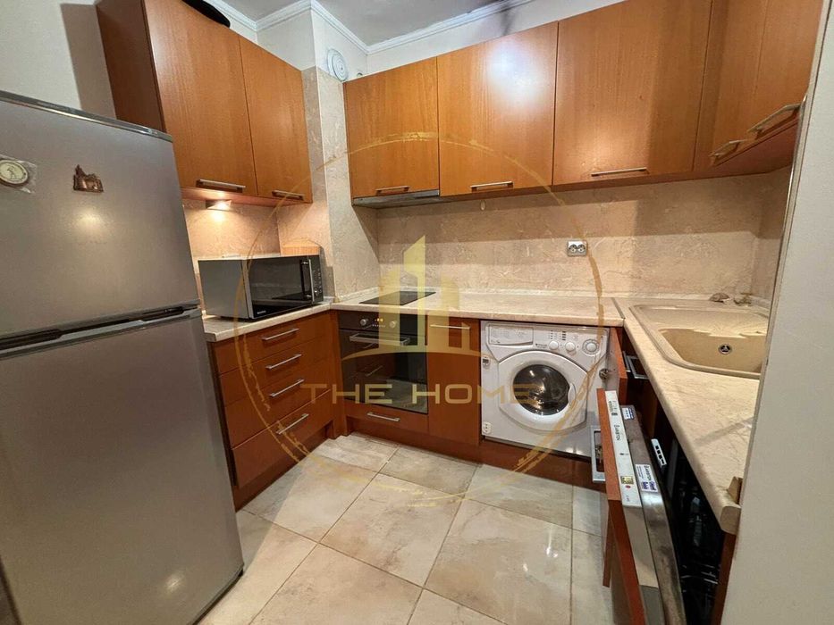 Дава се под наем Двустаен апартамент в Варна, Възраждане 2 - 68 кв.м за 400 € - Снимка #1