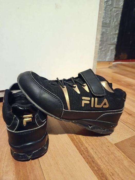 Adidași fila Bacău