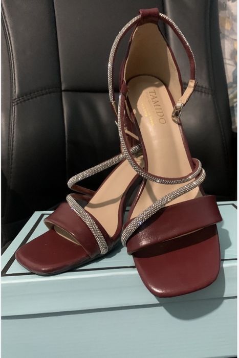 Женские туфли 39 размер