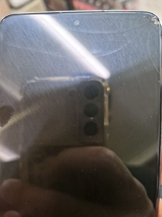 Продаю телефон SAMSUNG S21 5G