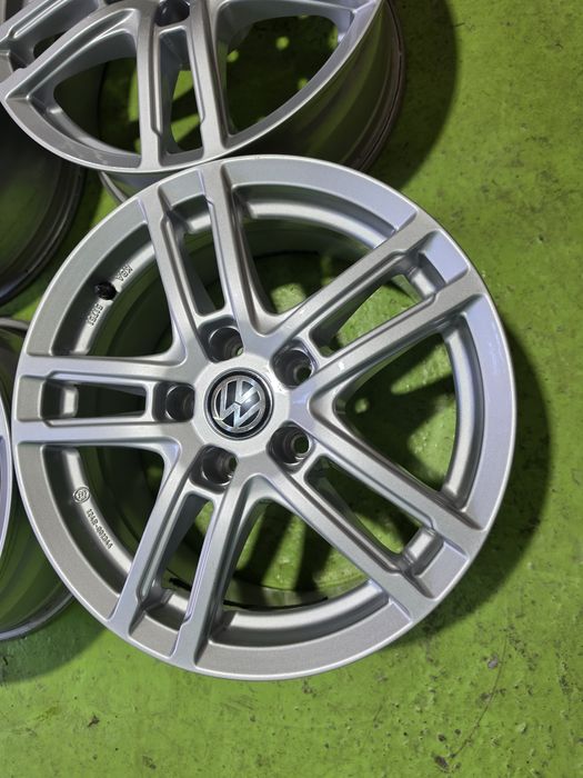 16 5x112 Vw Passat Touran Caddy Golf 5 Skoda Audi 5х112