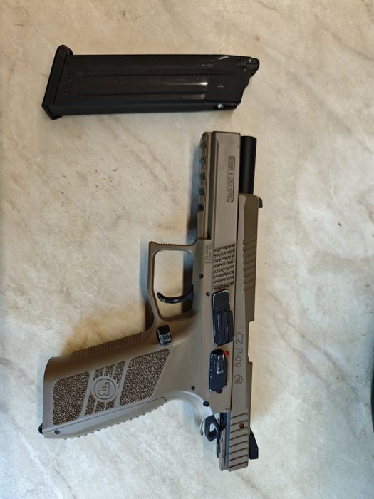 Airsoft/Еърсофт CZ P-09