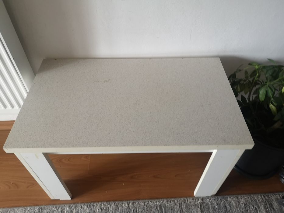 Măsuță cafea alba