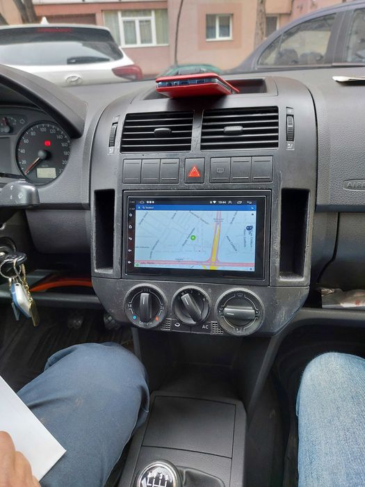 Navigatie GPS Android Golf 4 Waze YouTube Wifi Bluetooth casetofon