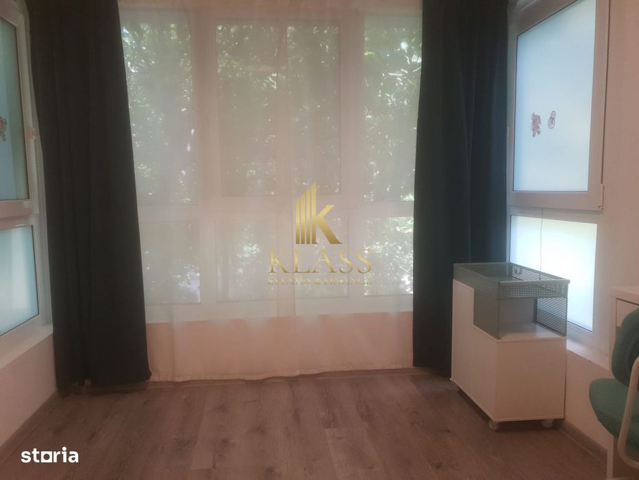 Apartament 3 camere - Strada Lev Tolstoi