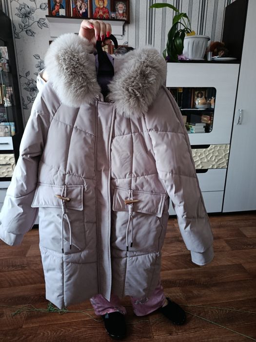 Продам зимнию куртку