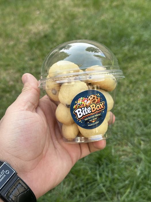 Turli hildagi sneklar,oreshki,popcorn va boshqalar