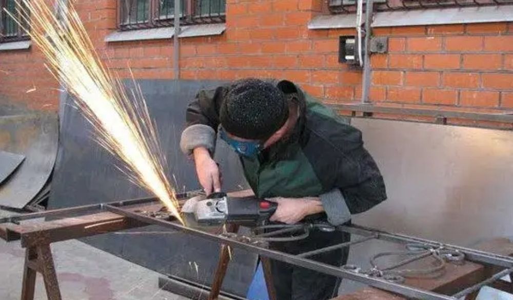 Сварщик  Делаю всю Сварочную работу