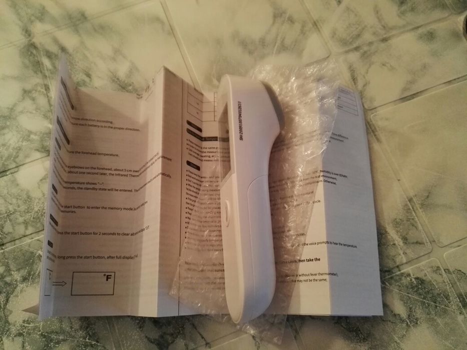 Безконтактен инфраред термометър с LCD дисплей 4 модела