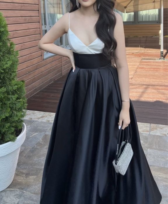 Продам платье в отличном состоянии