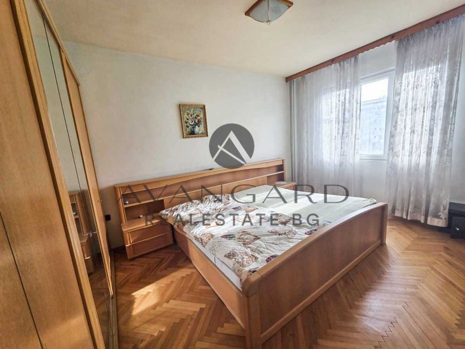 оф.24841 С КЛЮЧ! 3-стаен с 4 Отделни Помещения/ Пълмед