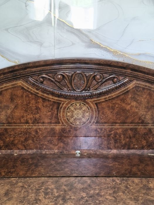 продаю спальную, камод, 2тумбочки