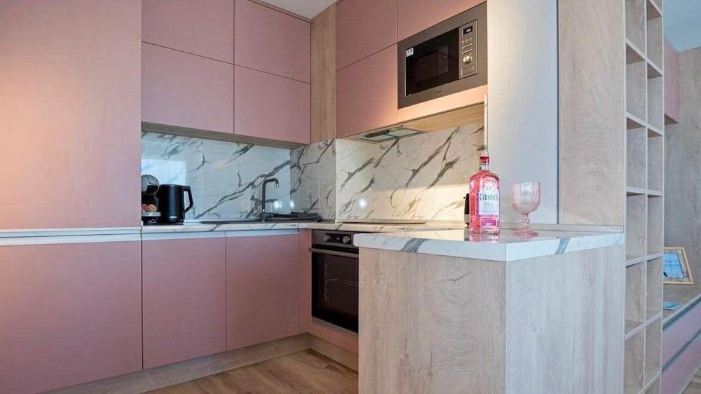 Дава се под наем Двустаен апартамент в Бургас, Сарафово - 61 кв.м за 598.23 € - Снимка #1