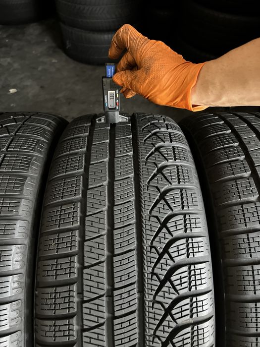4 anvelope iarna  275/40/19 + 245/45/19 * , Bmw X3 , Seria 7 ,5 GT , Pirelli , DOT 2024/2025 , 6.7-7.4 mm