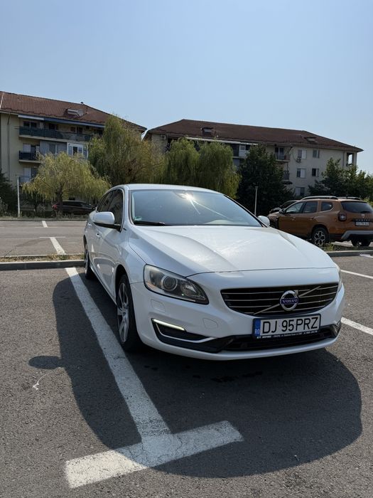 Vand Volvo V 60 hybrid 2014