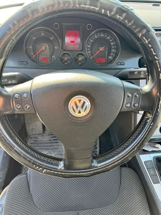 Se vinde Ww Pasat b6