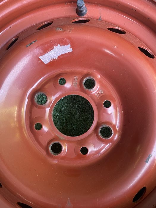 Roata rezerva originala Fiat 500 Lancia 4X98 cu anvelopa 135 80 13