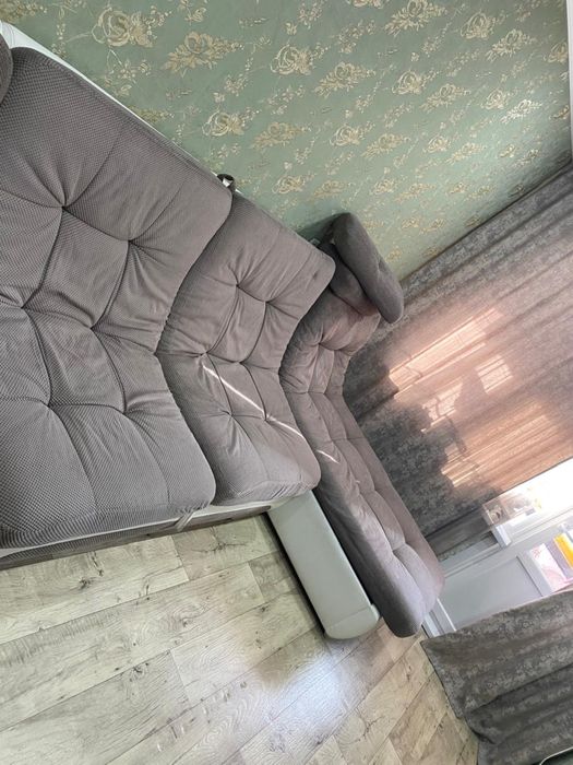 Продам большой диван