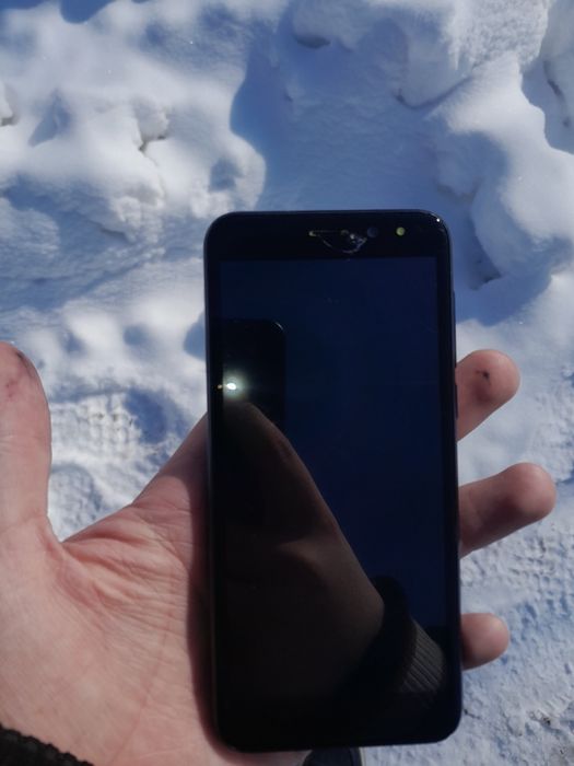 Продам телефон флай