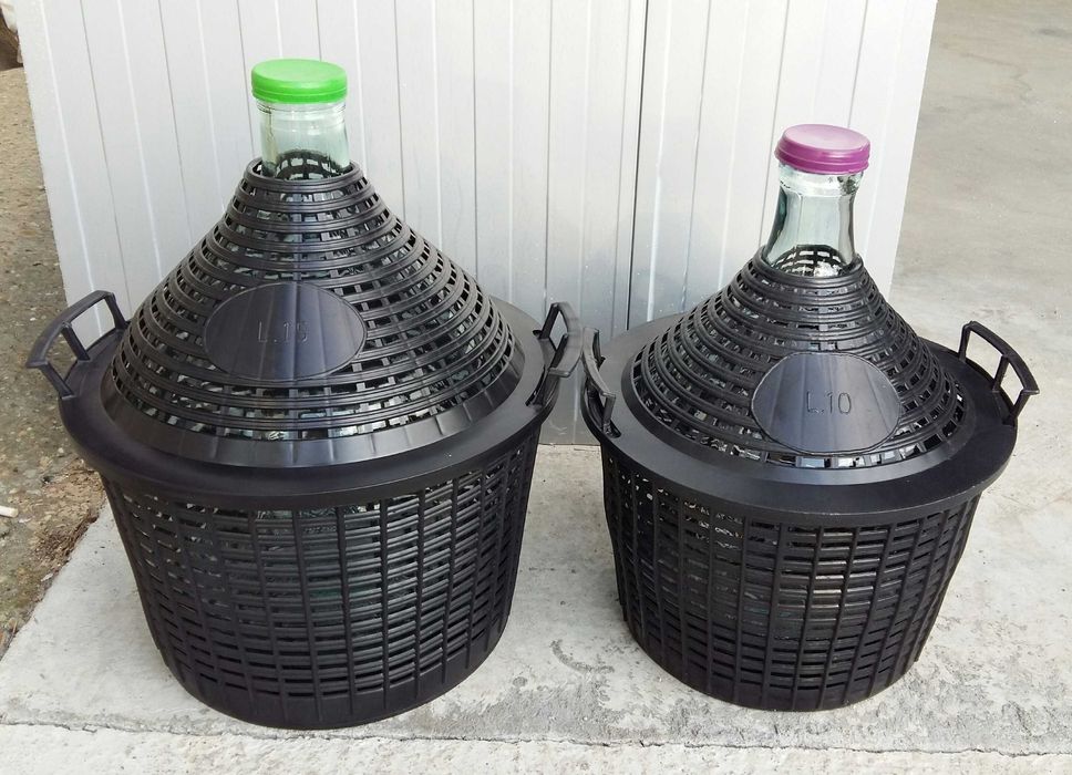 Дамаджани стъклени