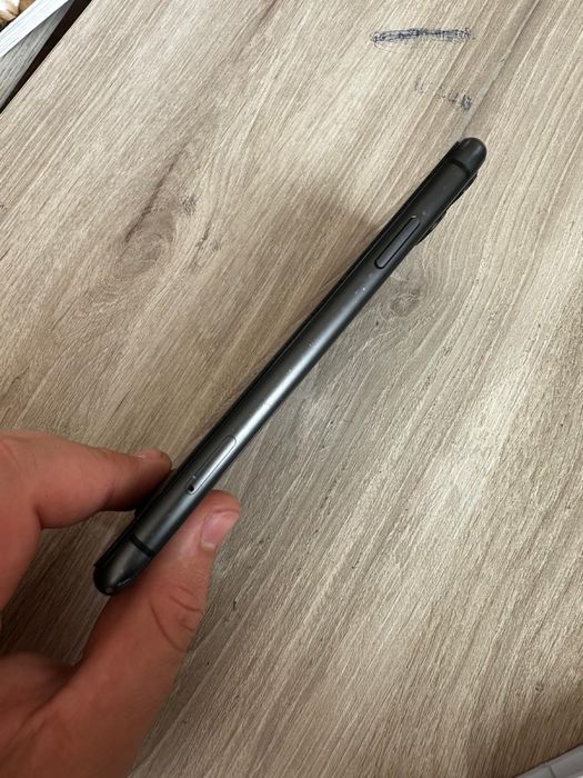 Iphone 11 , 64gb