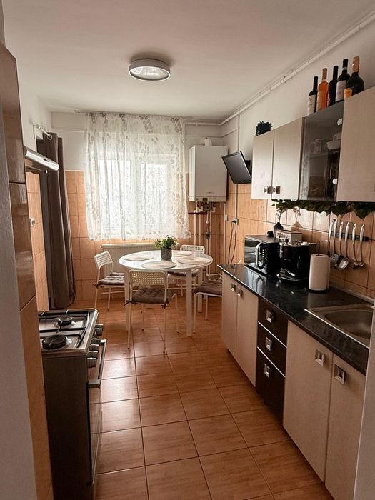 Apartament 4 camere