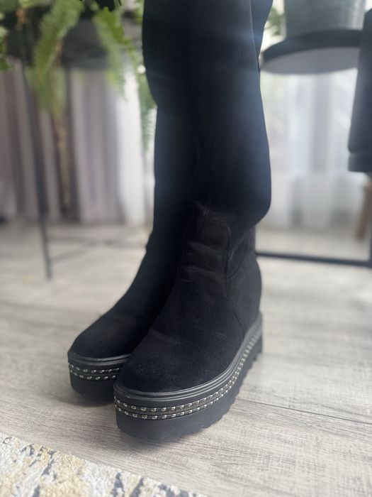 Cizme lungi calduroase