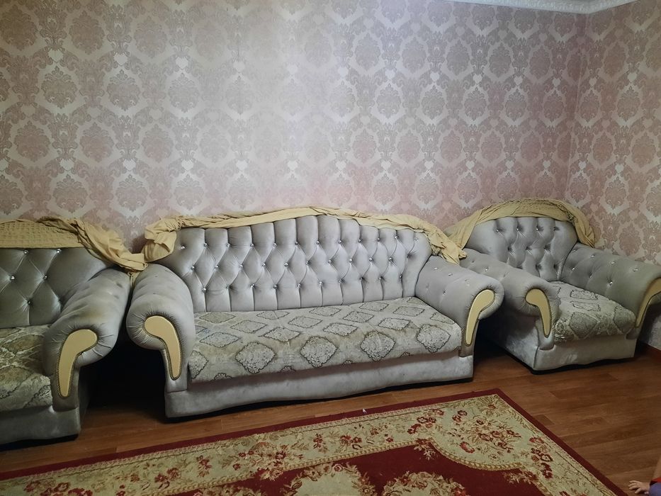 Диван сатылады 40000