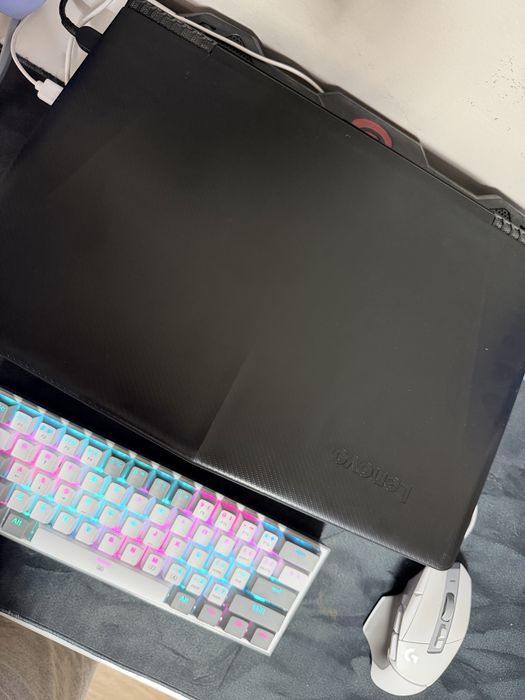 Lenovo Legion y520