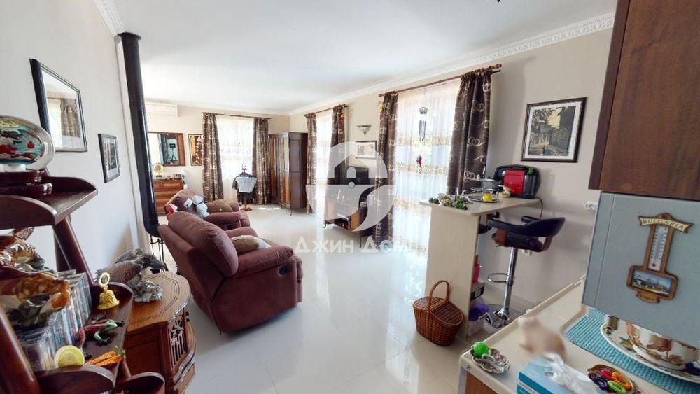 Продава се Къща в с. Кошарица, Област Бургас - 264 кв.м за 1459 €/кв.м - Снимка #10