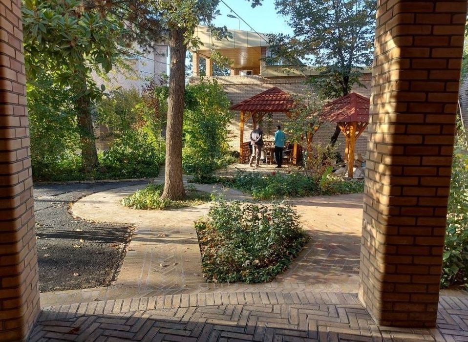 Аренда 12комнатная Дом